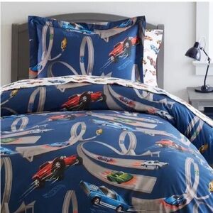 Pottery Barn Kids Hot Wheels Twin Duvet with Two Standard Shams
